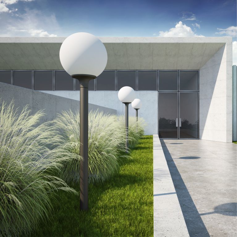 Шары на опорах