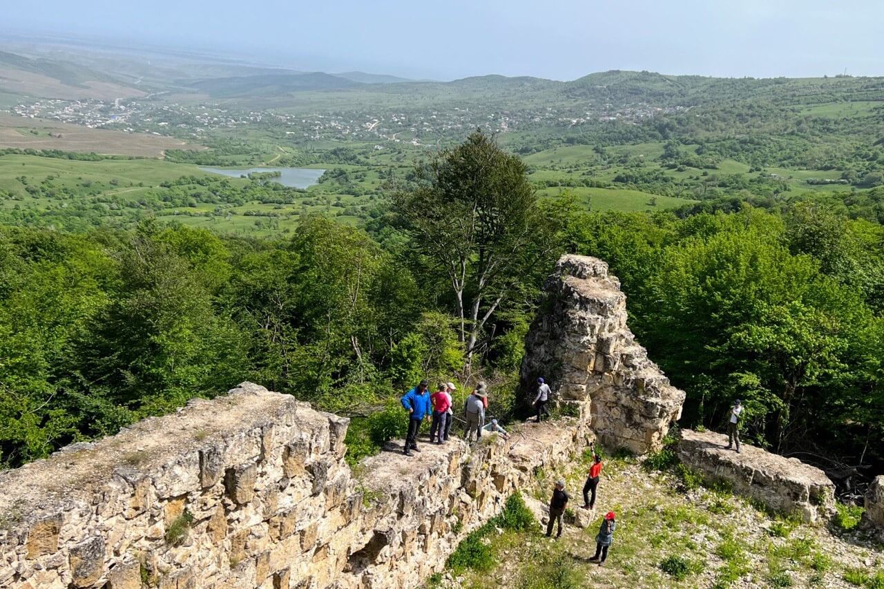 Великий кавказ