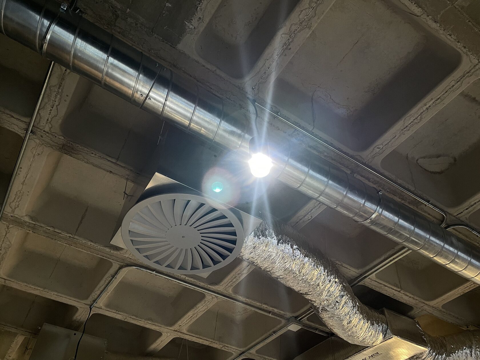 Tips about how to install a wall sconce light fixture