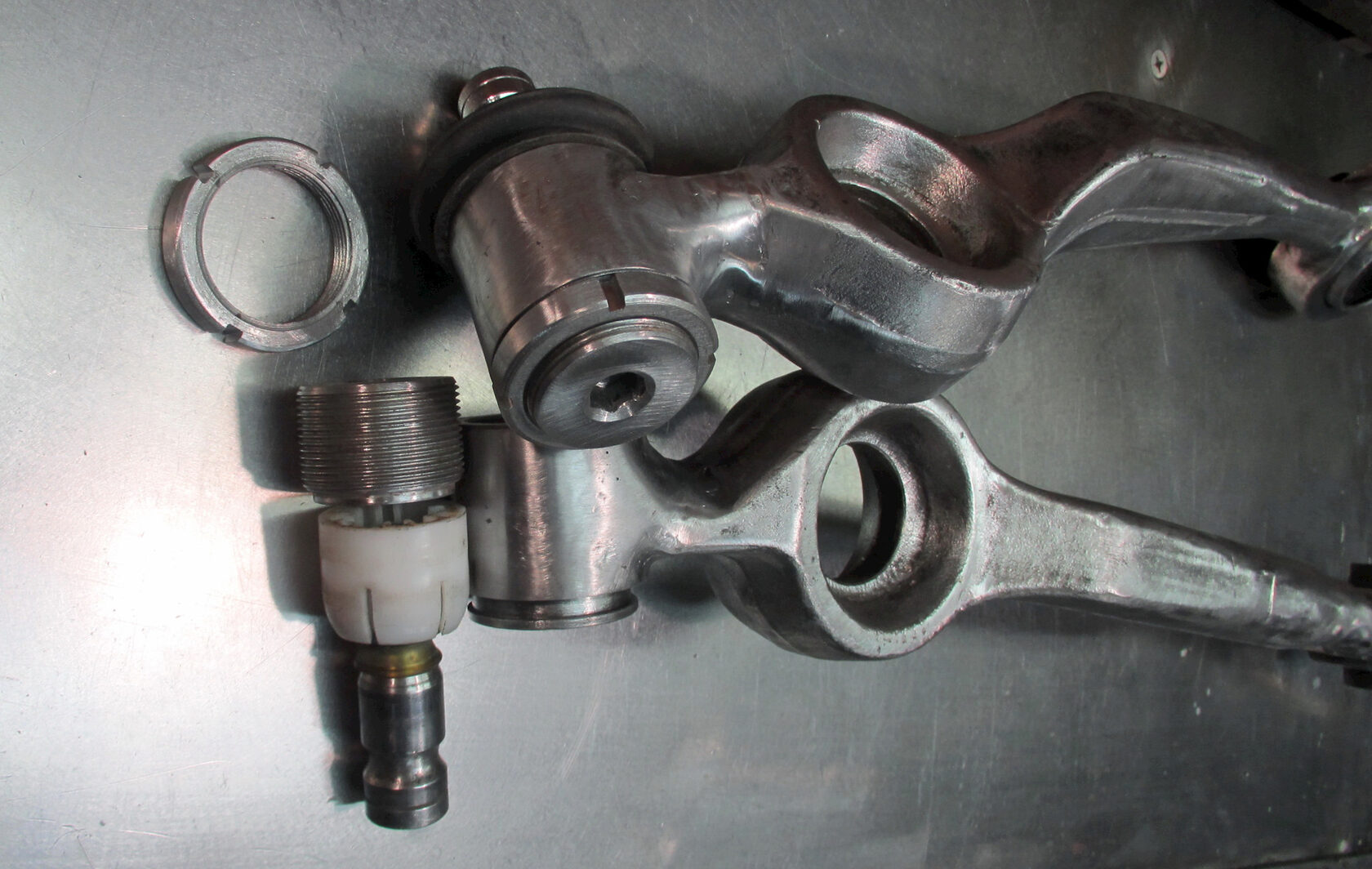 Восстановление полиуретановых втулок