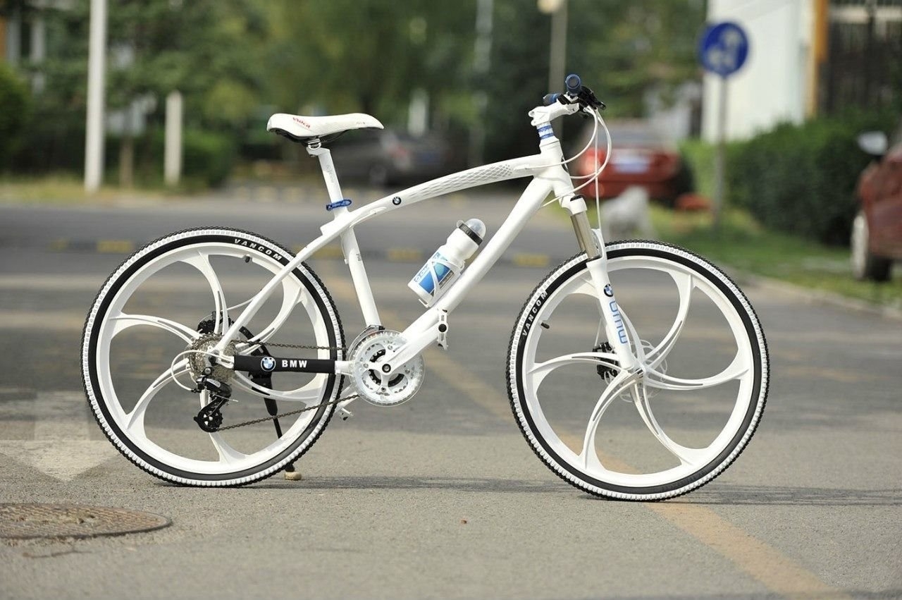 Велосипед BMW E Bike