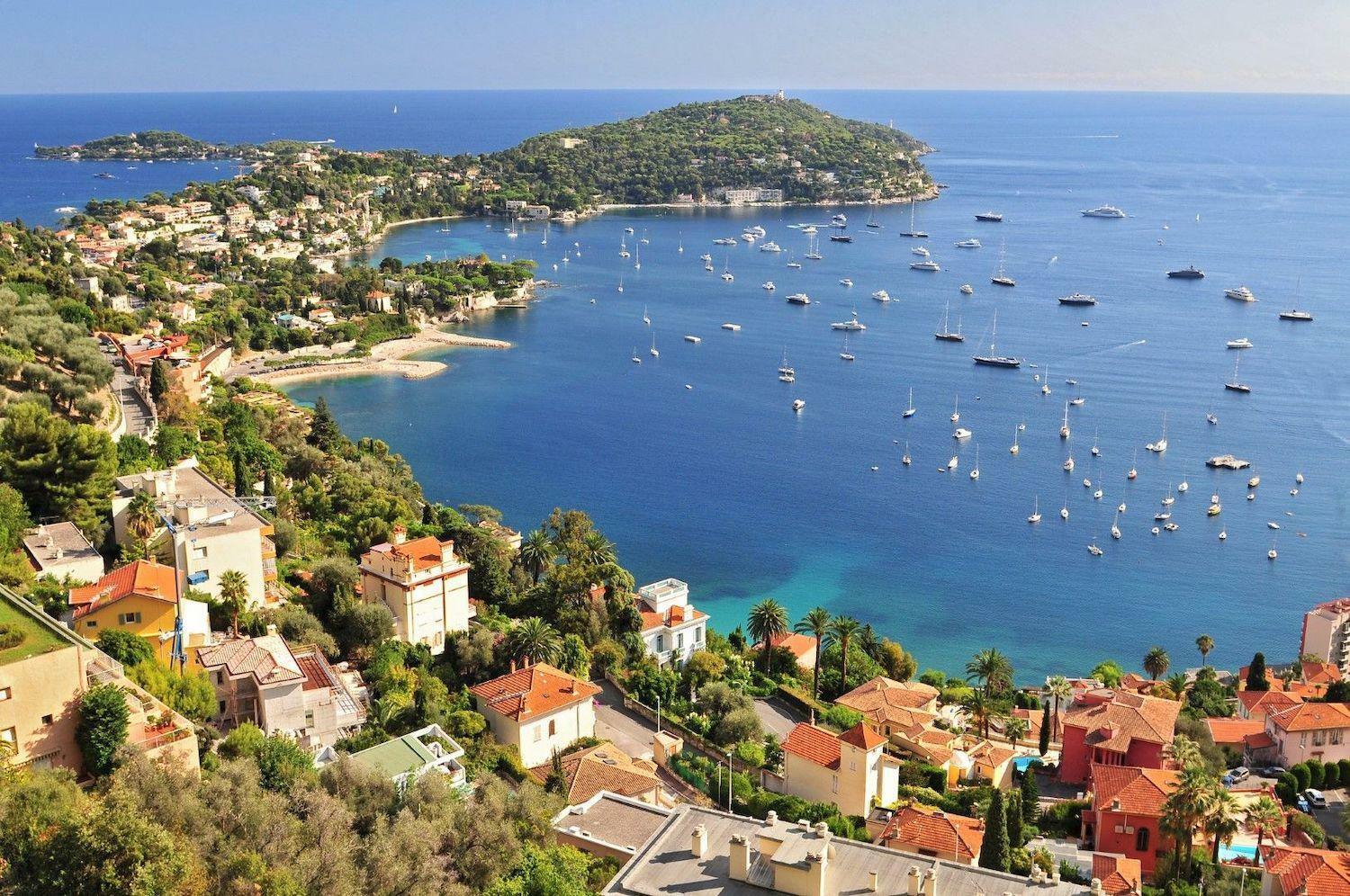 Discover the French Riviera on a sailing catamaran cruise | Signature Sailing Charter