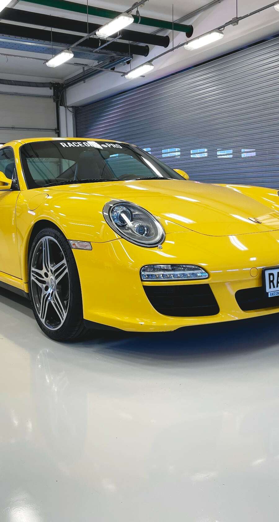 Porsche 911 Carrera 4s