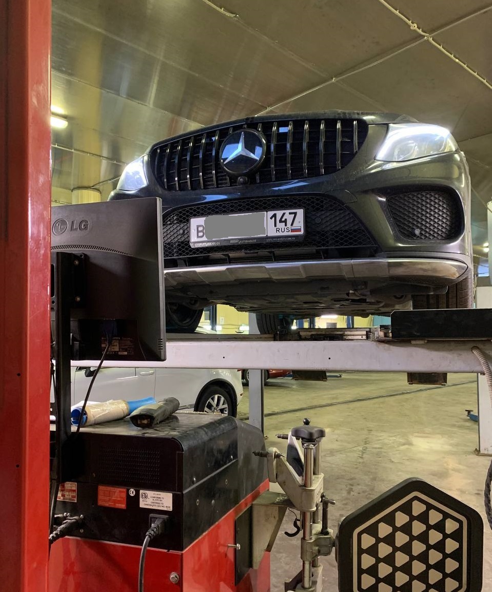 Ремонт и обслуживание Mercedes Диагностика Мерседес в СПБ Ю-Сервис