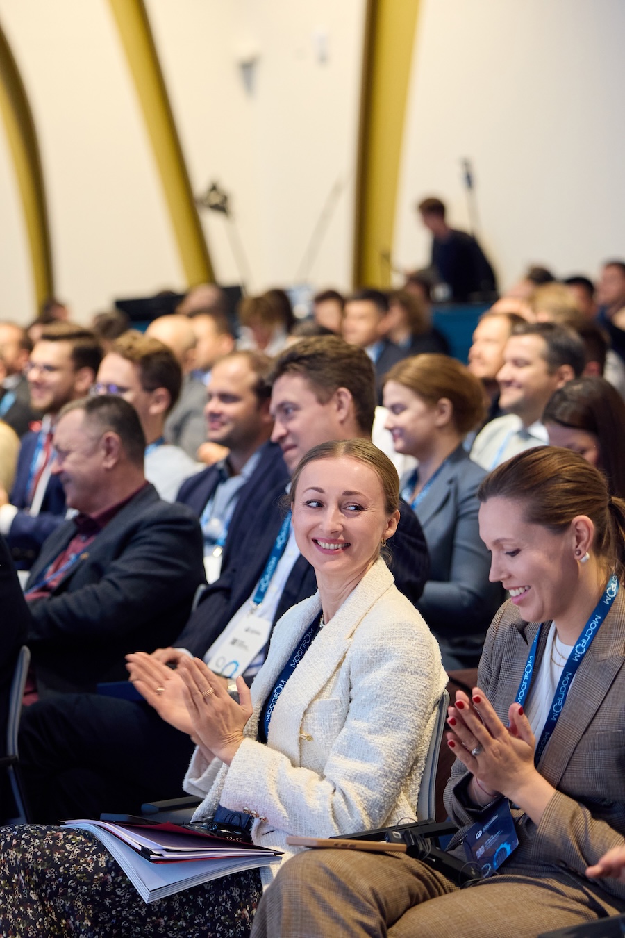 Пленарные сессии