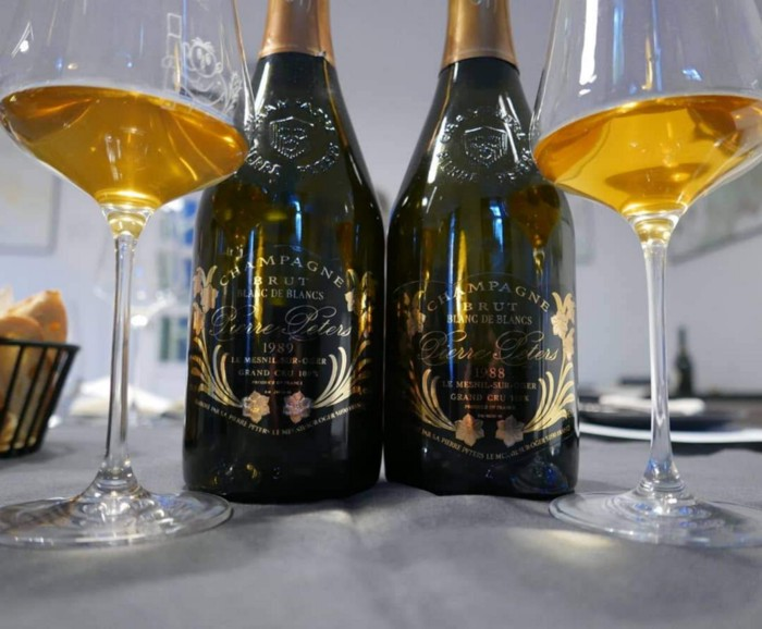 Champagne Pierre Peters Les Chetillons 1989 vs 1988