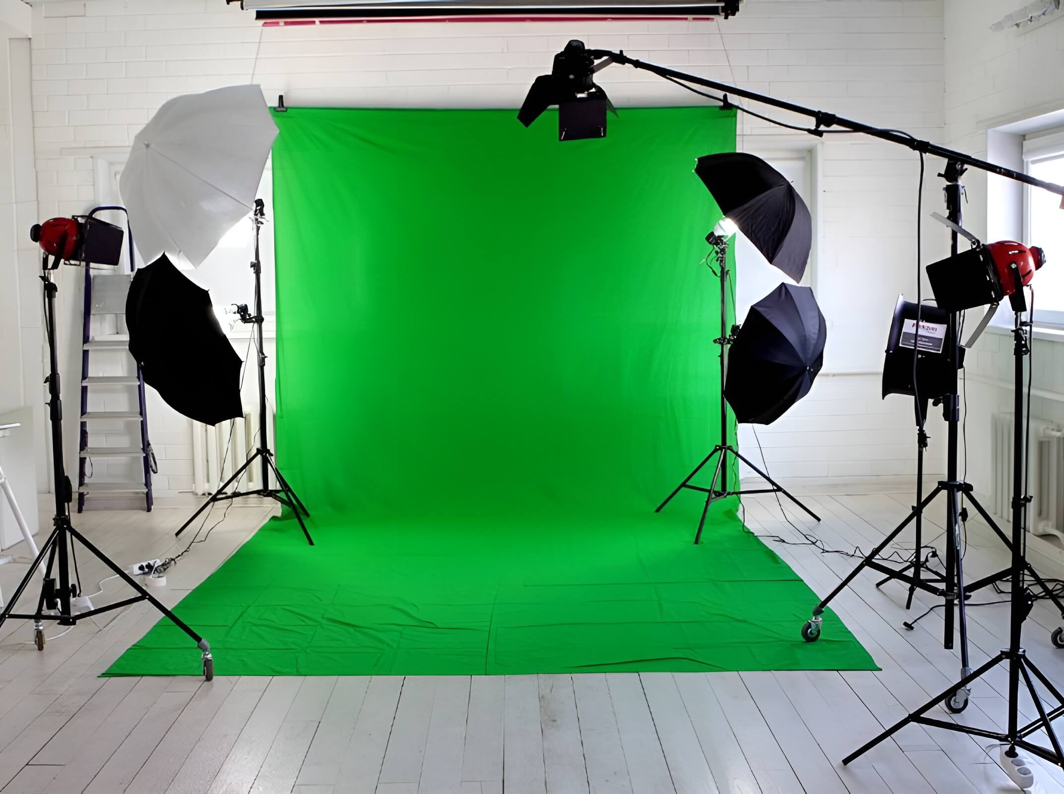 Освещение хромакей студии. Зеленая комната для съемок. Свет хромакей. Свет хромакей. Фотостудии хромакей.