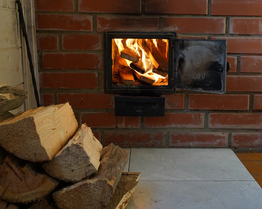 A-frame домик в Aframe Happy