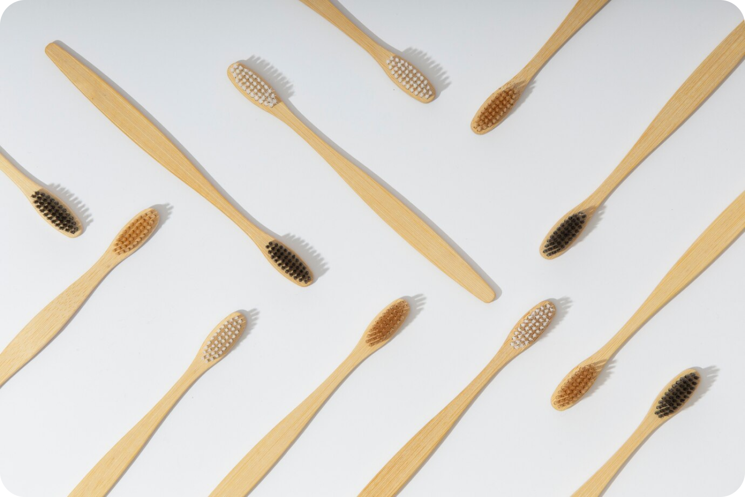 Как правильно выбрать зубную щетку? - Стоматологический центр Оригами