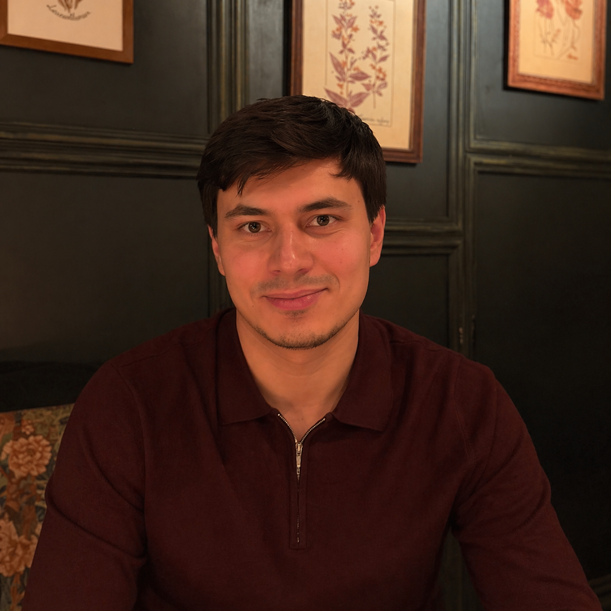 Маркетинг-менеджер с опытом в международной FMCG-компании — специализируюсь на маркетплейсах, digital-кампаниях и performance-маркетинге.