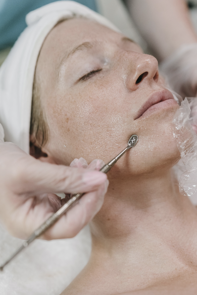 Deep Cleansing Pore Facial for acne-prone skin