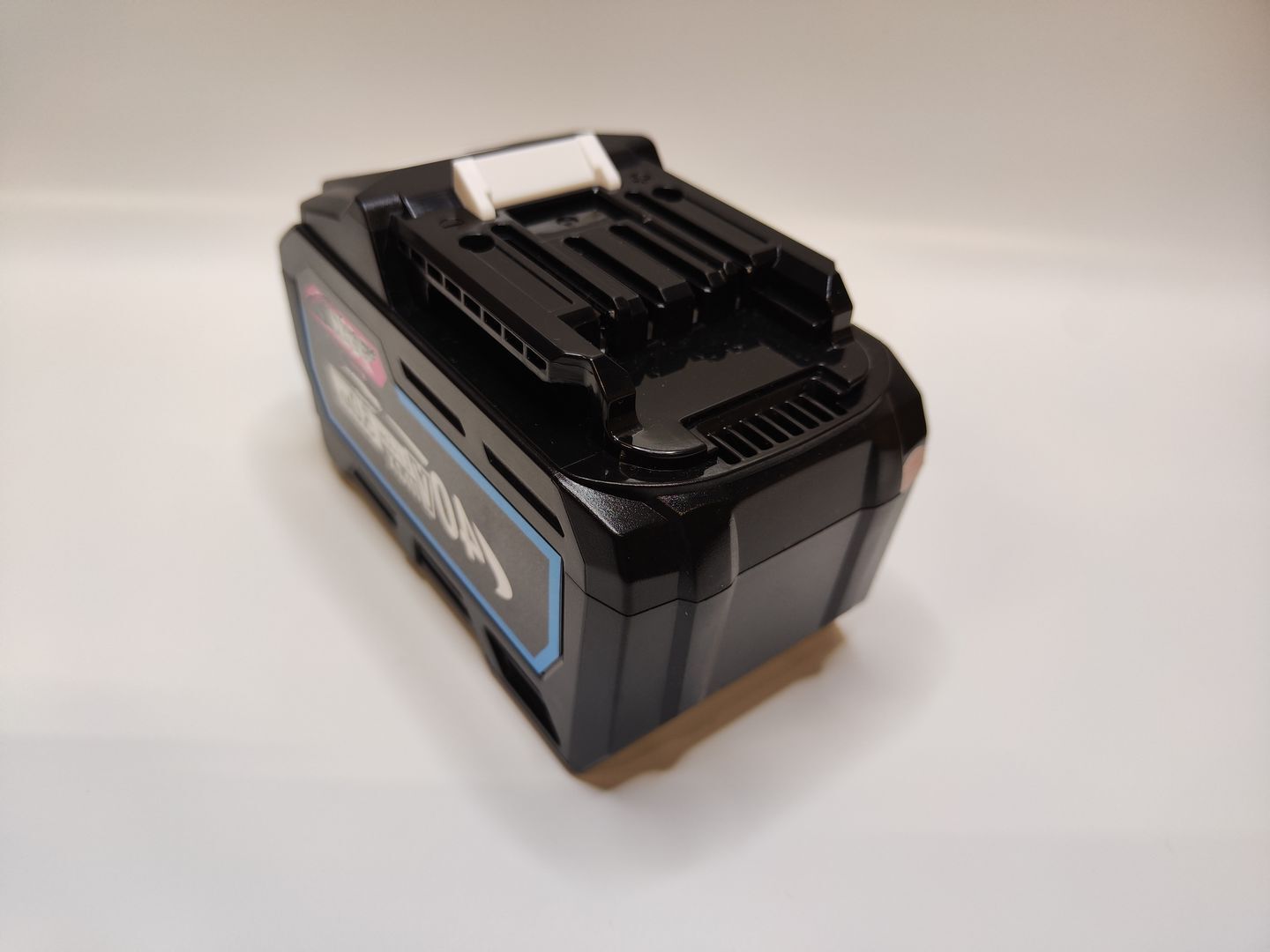 Аккумулятор Makita XGT 40В 5Ач