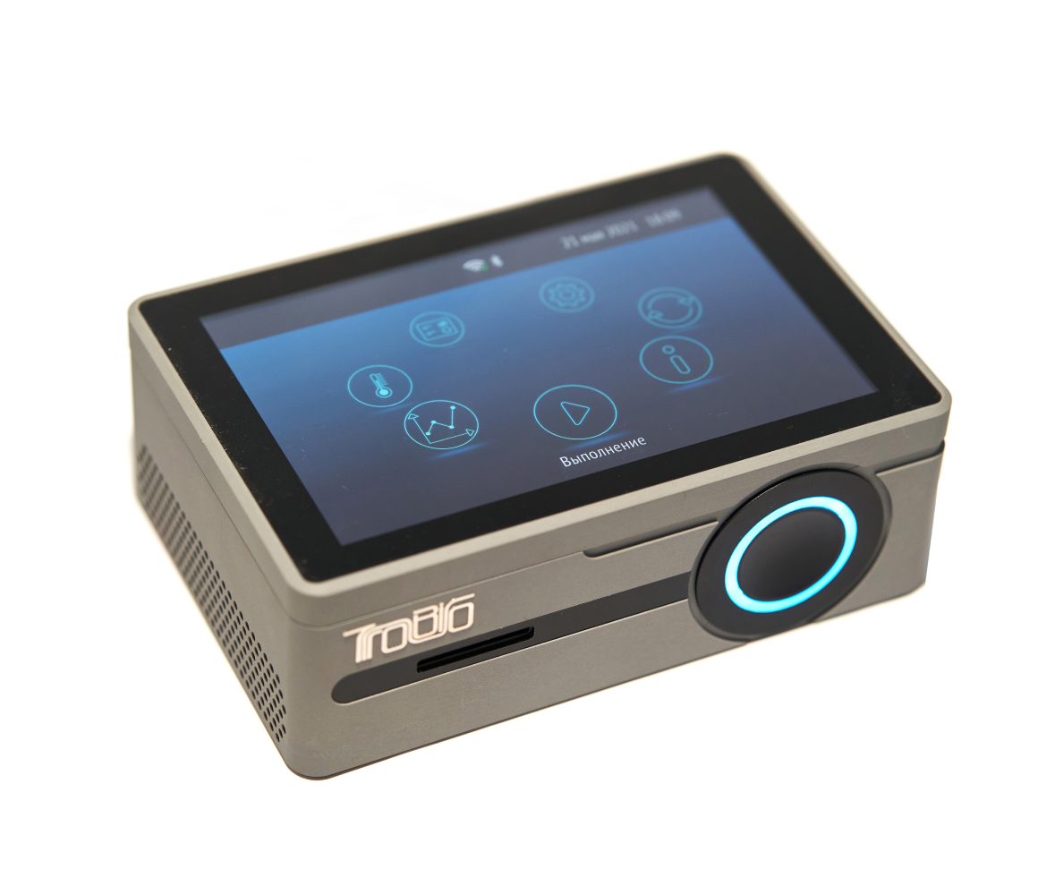 Portable real-time DNA amplifier Gene-Alpha allows high-speed on-site detection of⦁infectious pathogens, including SARS-CoV-2 (COVID-19).