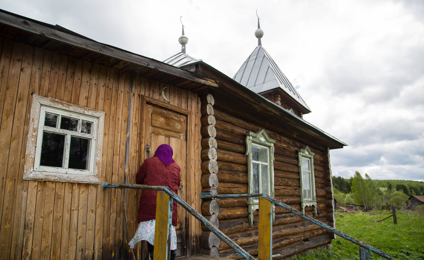 Аллаху Акбар в несуществующей деревне