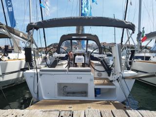 Dufour 360 GL - 3 cab. Else