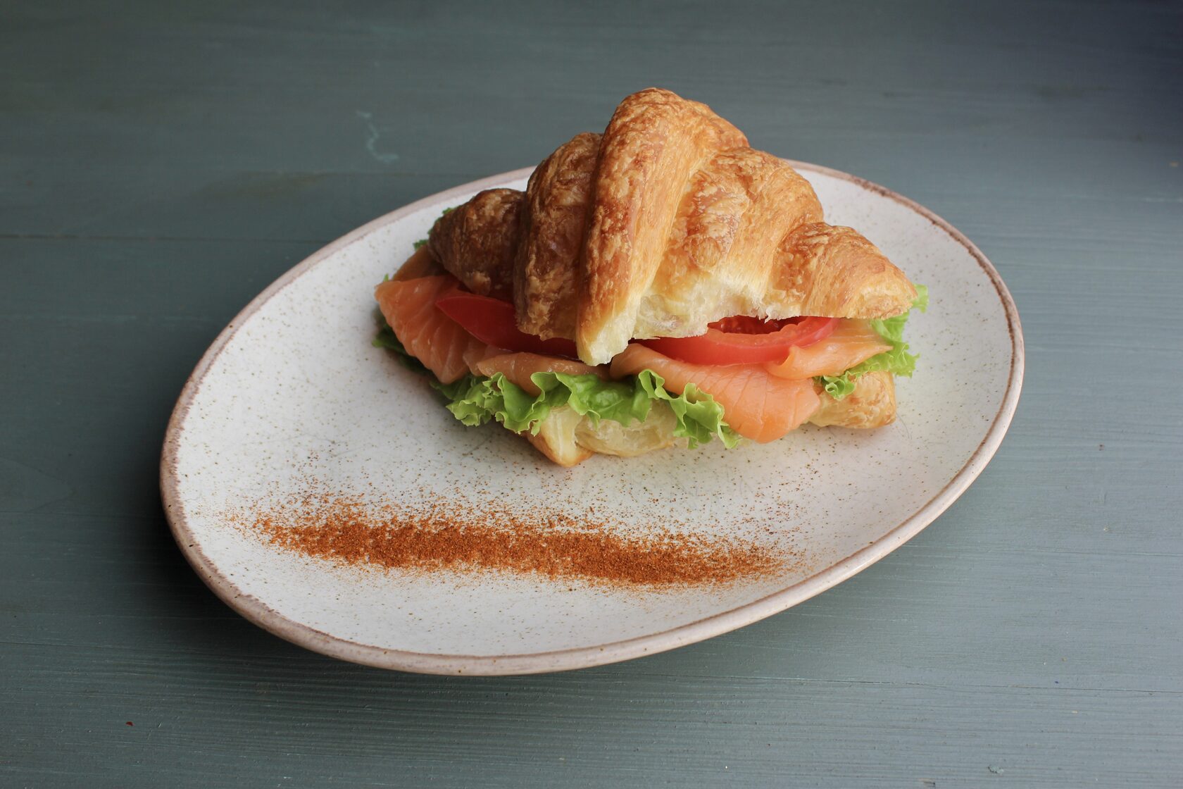 Круассан с лососем от Шеф повара