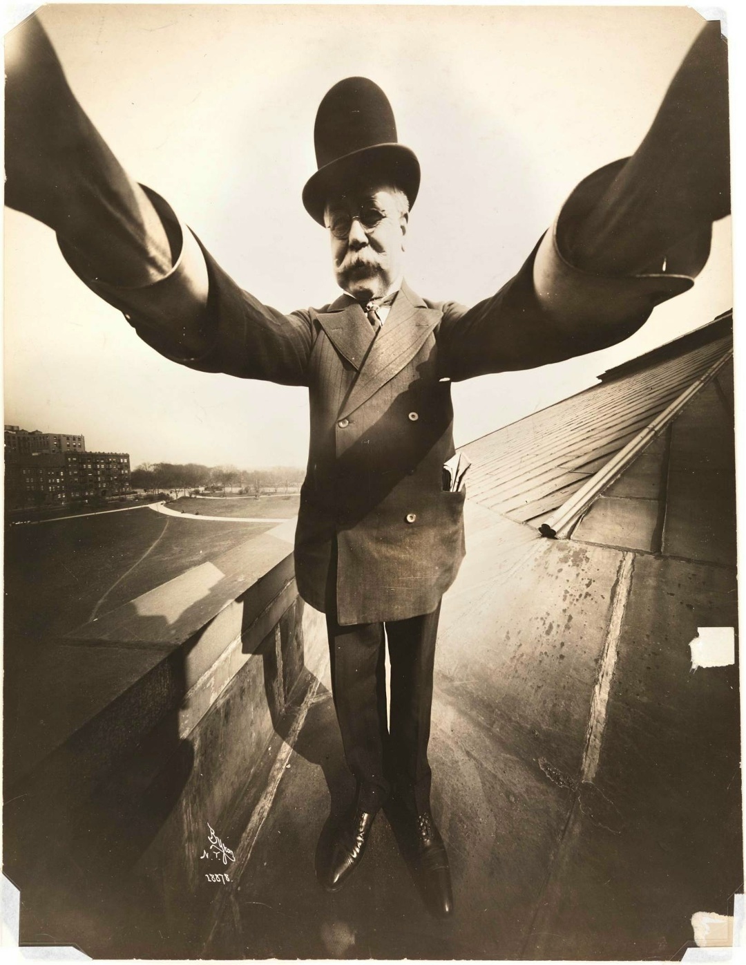 «Автопортрет» – снимок британского фотографа Джозефа Байрона и первое известное селфи в истории.