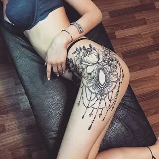 Татуировки для девушек на бедре