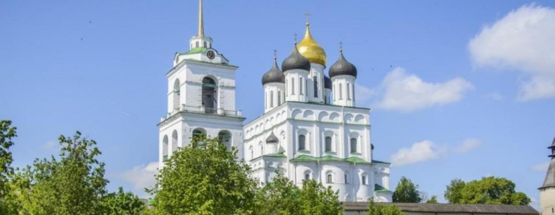 владыка псковский и порховский тихон. сыроварня савво-крыпецкий мужской монастырь. 21. псковской епархии русской православной церкви. псковской епархии русской православной церкви.