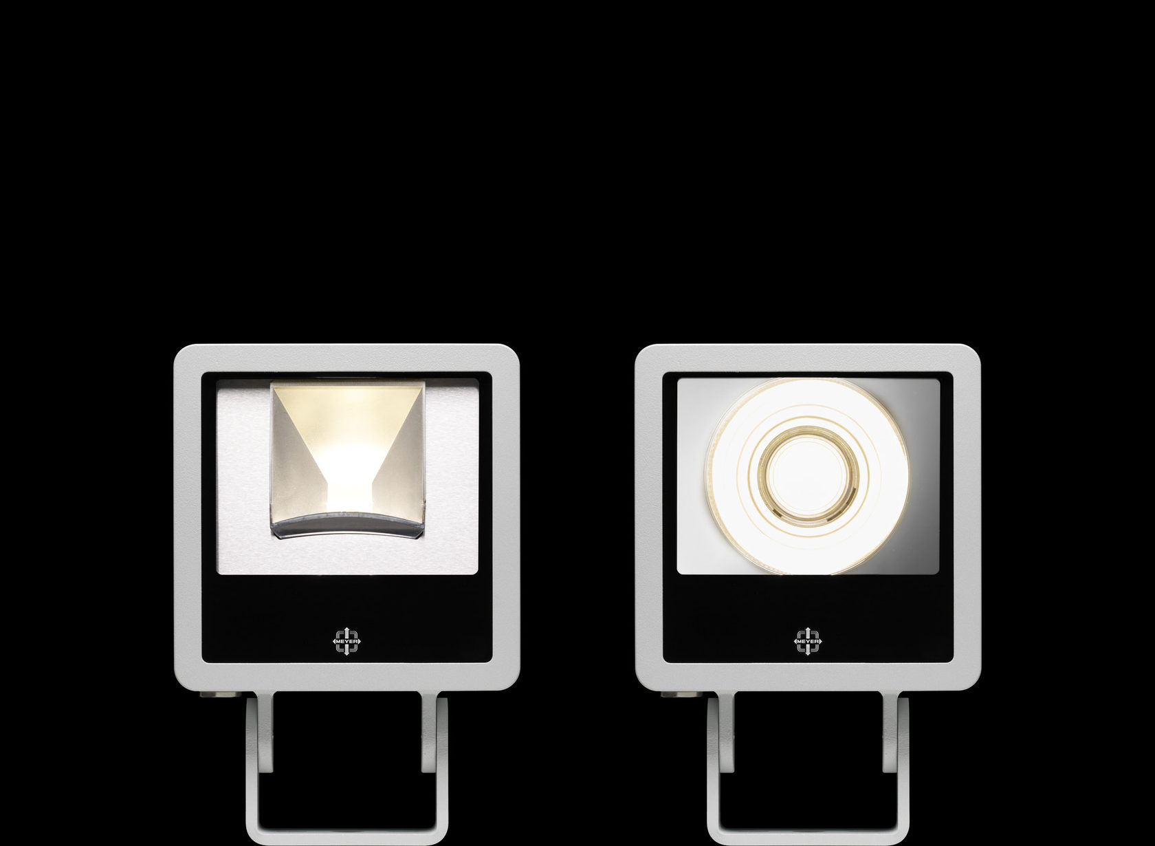 Superlight Led Superlight LED. Это новая серия фасадных, высокоэффективных прожекторов ...
