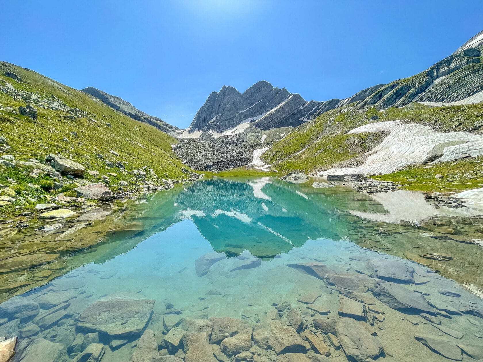 озеро Удзиро в Раче