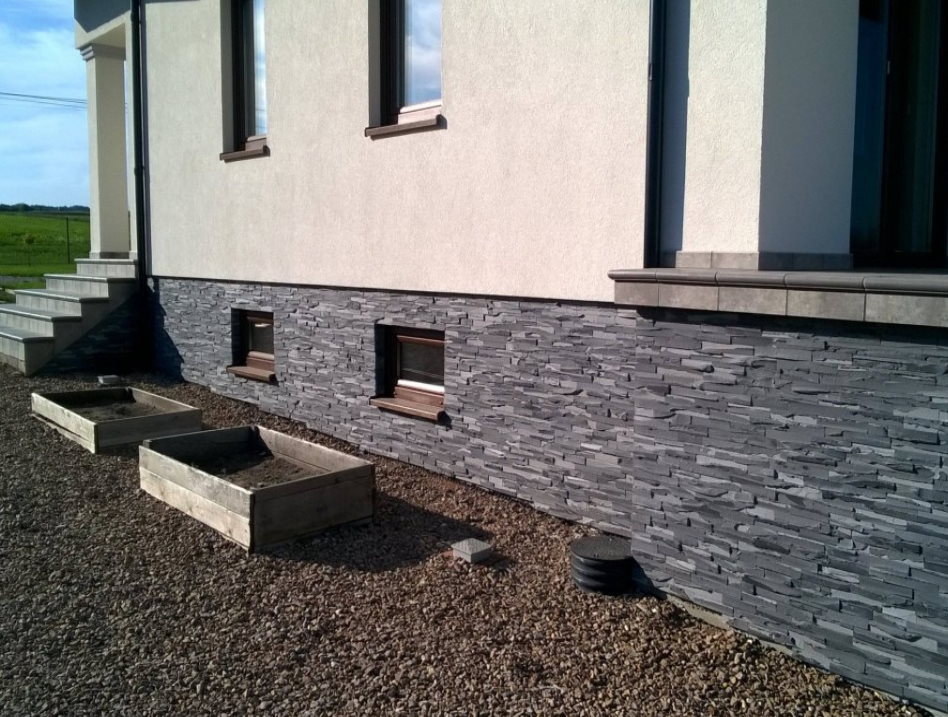 Облицовка цоколя камнем Тюмень