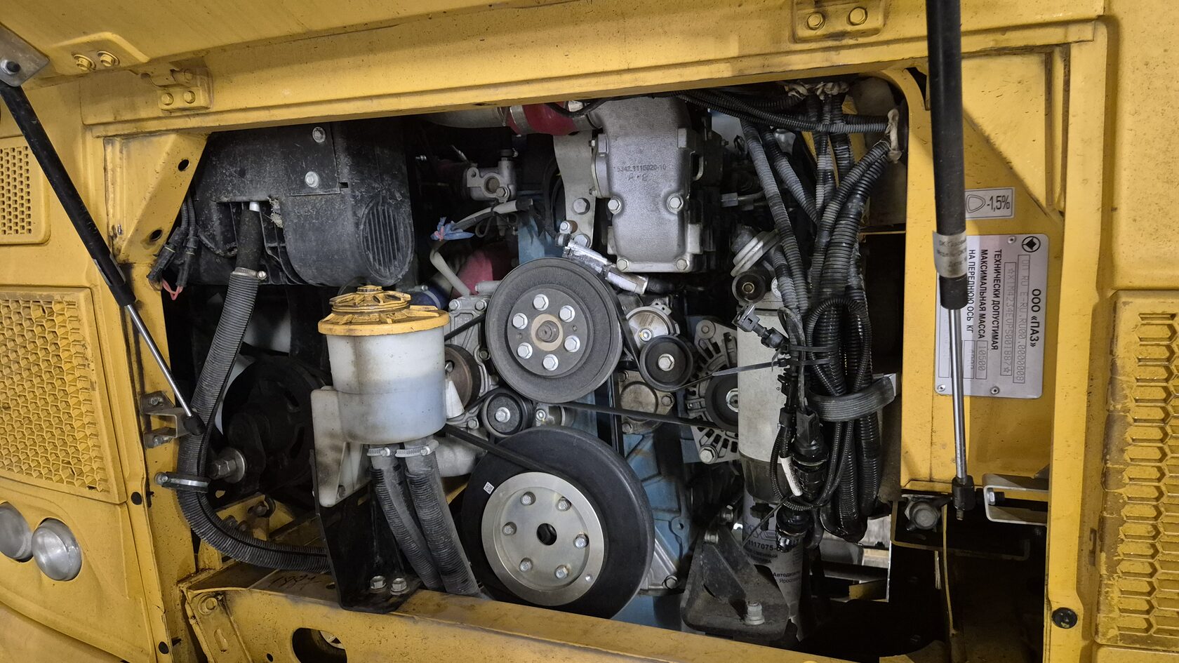 Школьный автобус ПАЗ обслуживание