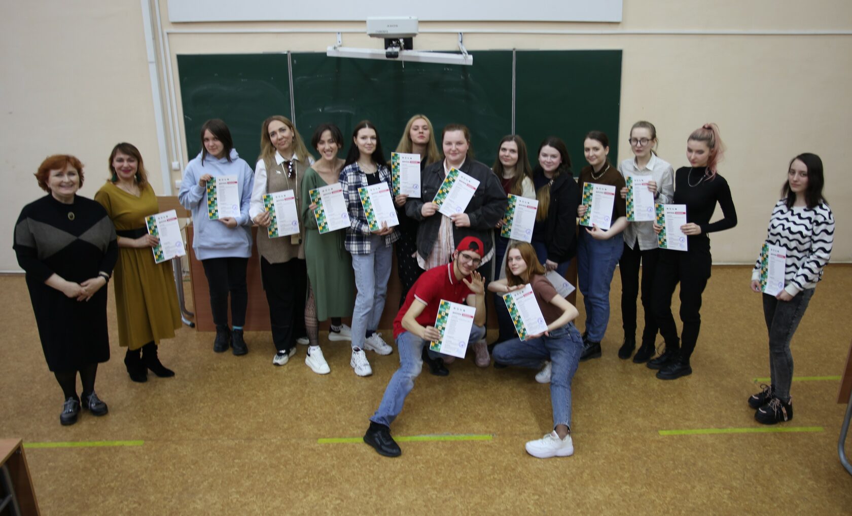 фестиваль площадь искусств 2021. алёна залуцкая. фестиваль чайковского удмуртия. мировая серия фестиваль искусств. фестиваль художественного слова.