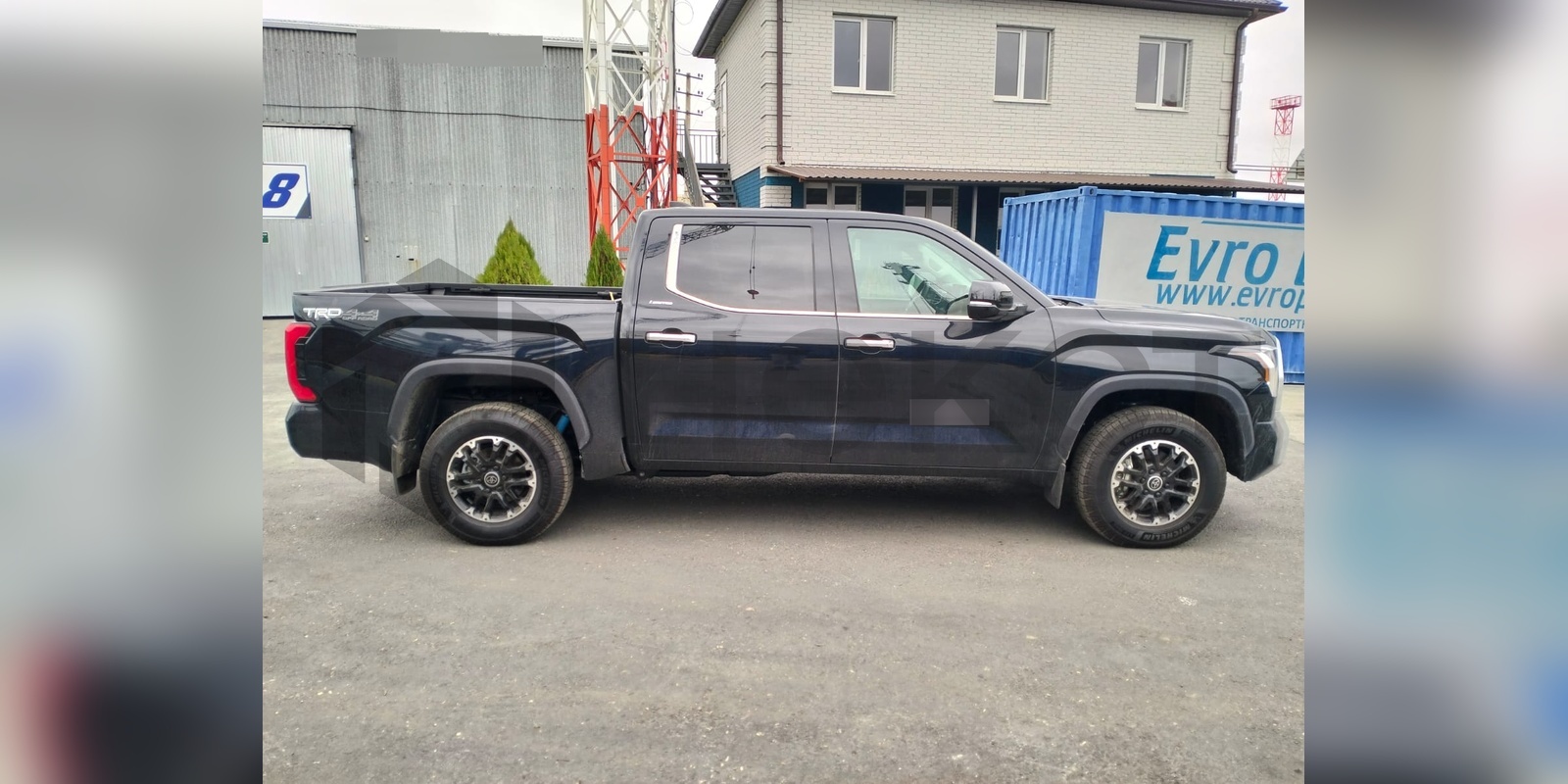 Фото Toyota Tundra № 4