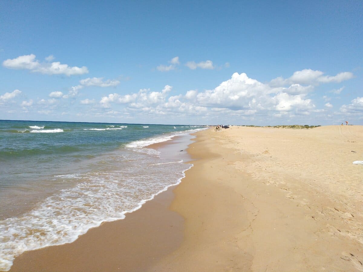 берег в витязево