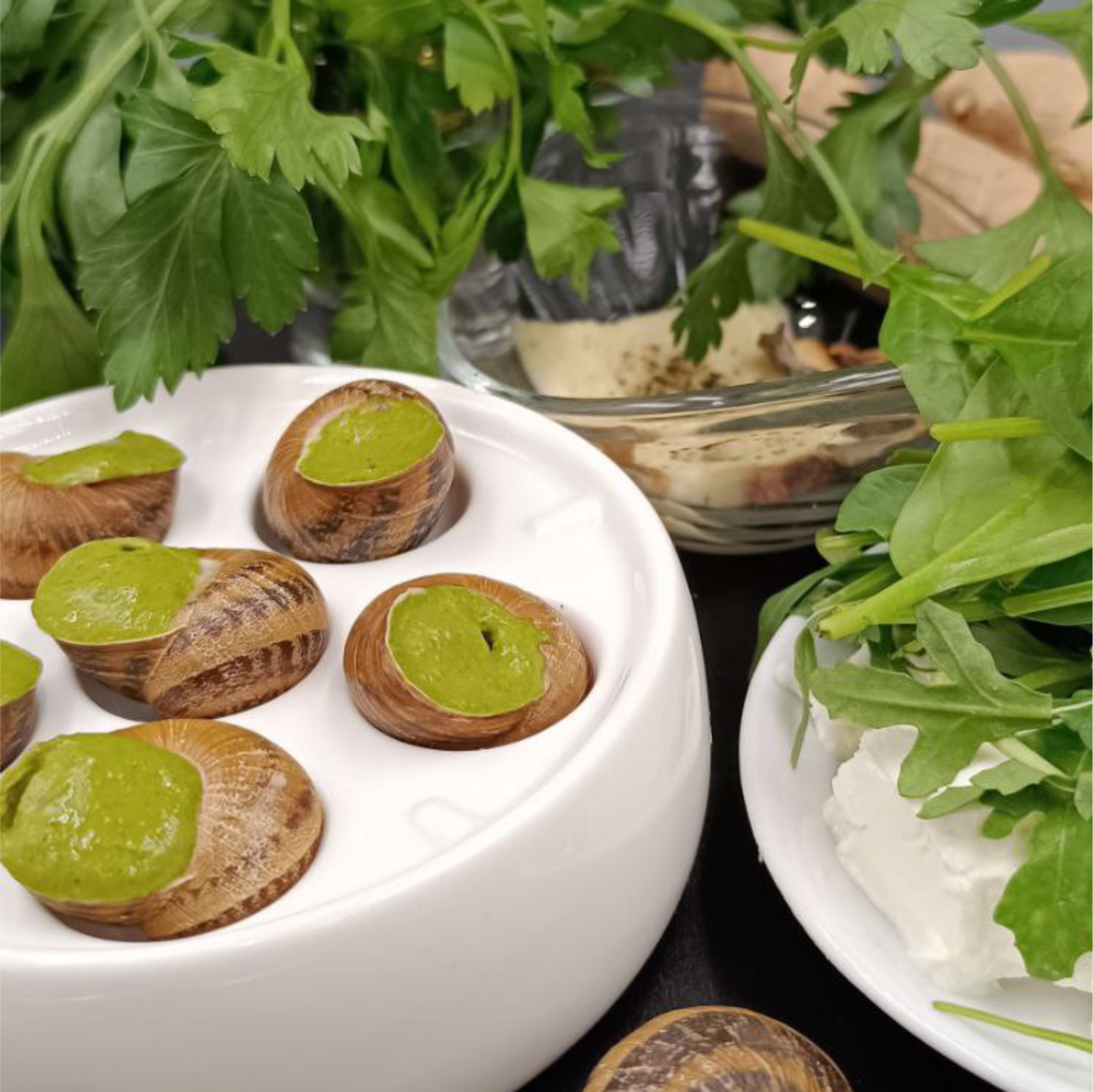 Helix Aspersa Muller, Helix Aspersa Muller купить, Helix Aspersa Muller для еды, Helix Aspersa Muller улитка, улитка Helix Aspersa Muller, Helix Aspersa Muller в подмосковье, улитки в подмосковье, купить улитку в Москве, виноградные улитки в подмосковье, Helix, Aspersa, Muller, Хеликс, Асперса, Мюллер, купить съедобную улитку, где лучше всего пробовать улитку, где лучше всего попробовать улитку, купить улитку для еды, эскарго, чесночное масло, дип, еликатес, органический, фермерский, по-бургундски, по-версальски, маринованные, по-грузински, escargots de Bourgogne, афродизиак, диетический, эскарготьерка, эскарготница, морепродукты