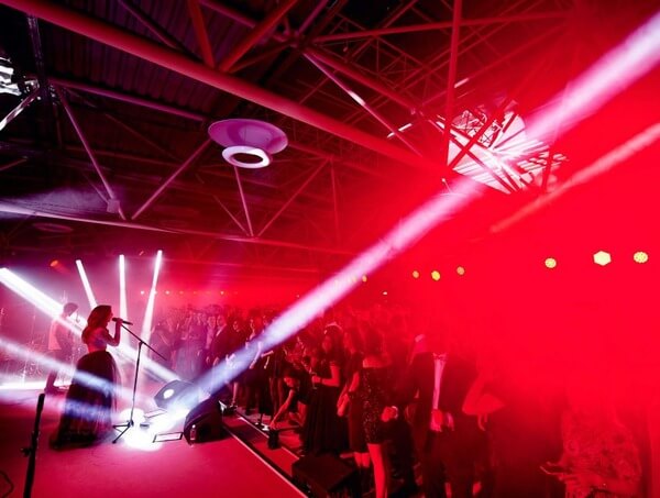 Заказать новогодний корпоратив для Интерент-бизнеса