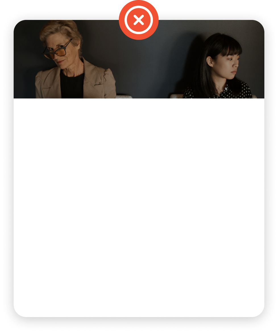 В командах, пораженных пороком недоверия скрывают свои слабости и ошибки от других не критикуют коллег неохотно обращаются за помощью, если это не входит в их служебные обязанности быстро делают выводы о намерениях и убеждениях других, не пытаясь разобраться; — не интересуются опытом и навыками коллег и не слушают их советов много времени и сил тратят не на работу, а на то, чтобы произвести впечатление — не высказывают недовольства боятся совещаний и ищут причины, чтобы не проводить время вместе с коллегами