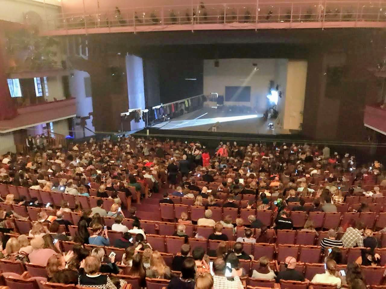 Безприданница в Балтийском доме00001