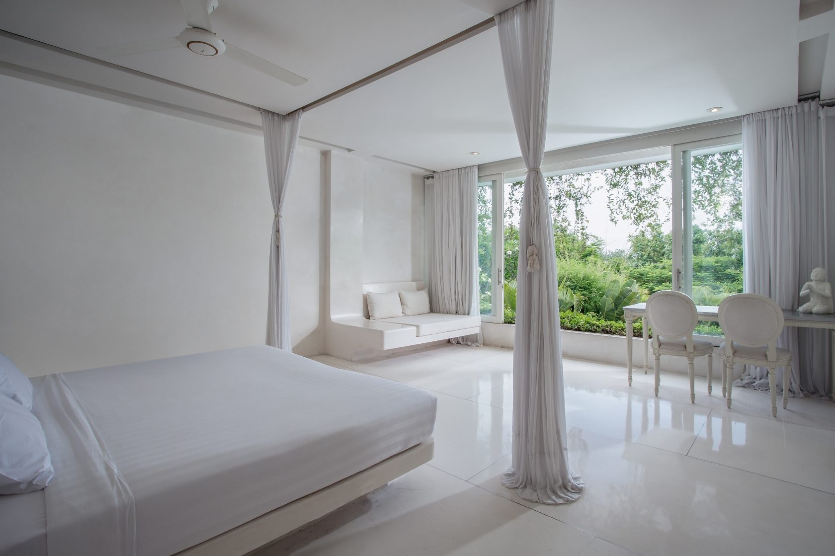 White villa 3