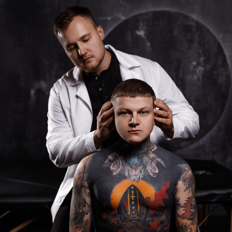 Сеанс расслабляющего массажа. Записаться онлайн