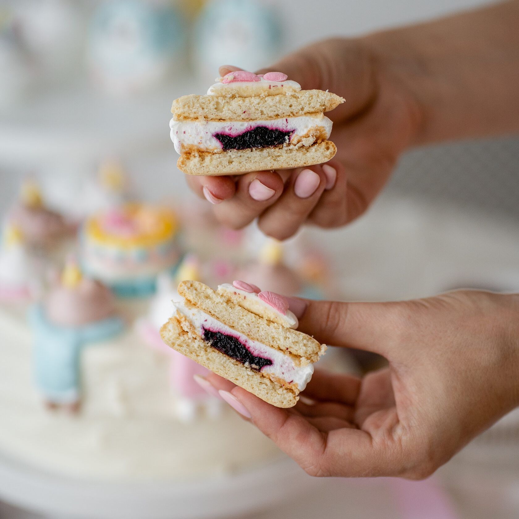 Carrot Cake cookie Sandwiches