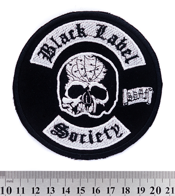 Society купить. Black Label Society нашивка. Black Metal нашивки. Нашивка чёрная Black Label. Нашивки черные для мальчика.