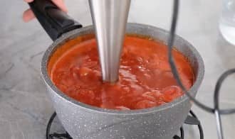 Приготовление томатного крем-супа со сливками: шаг 8