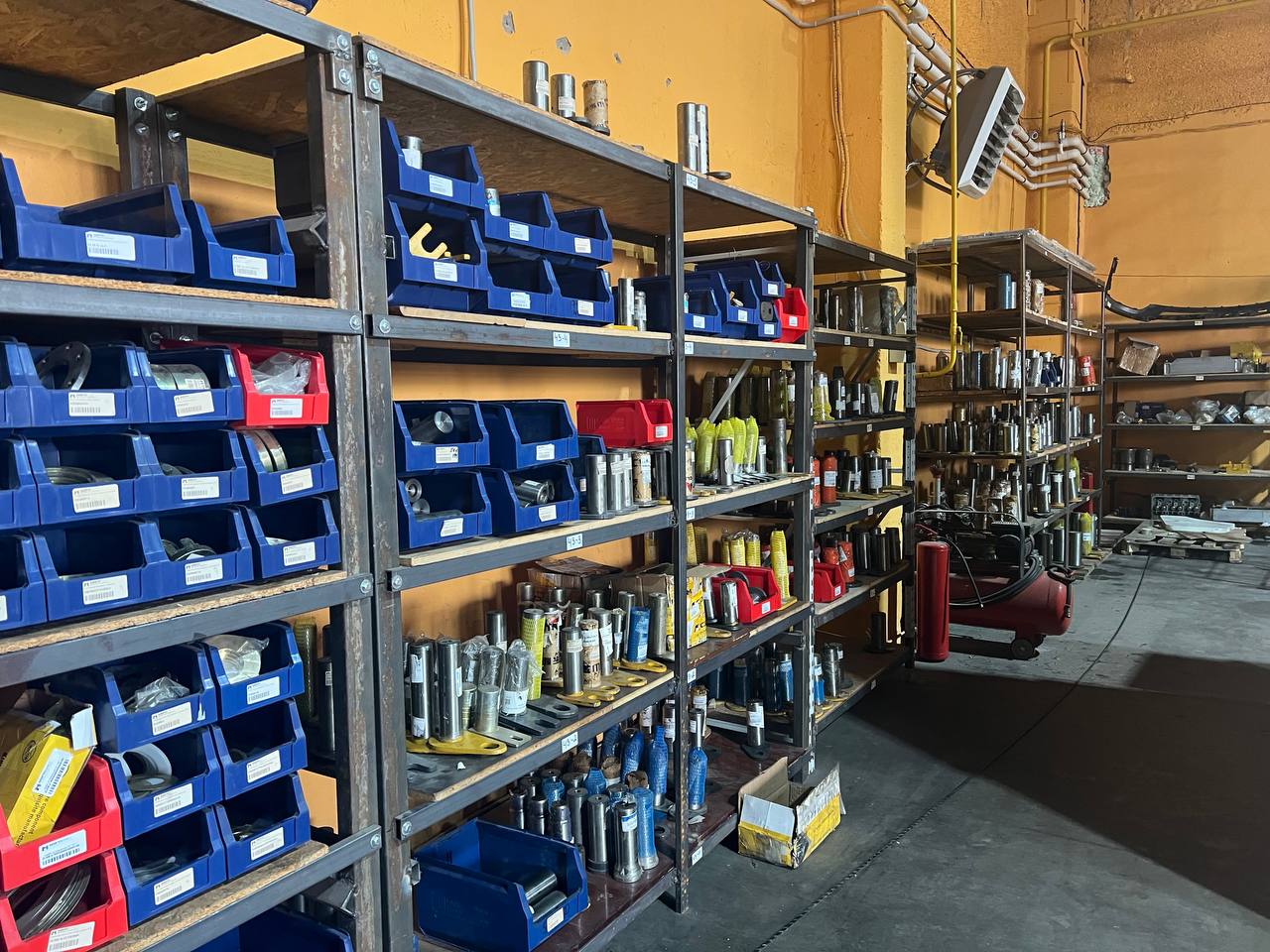 Фотография склада Lonking 4