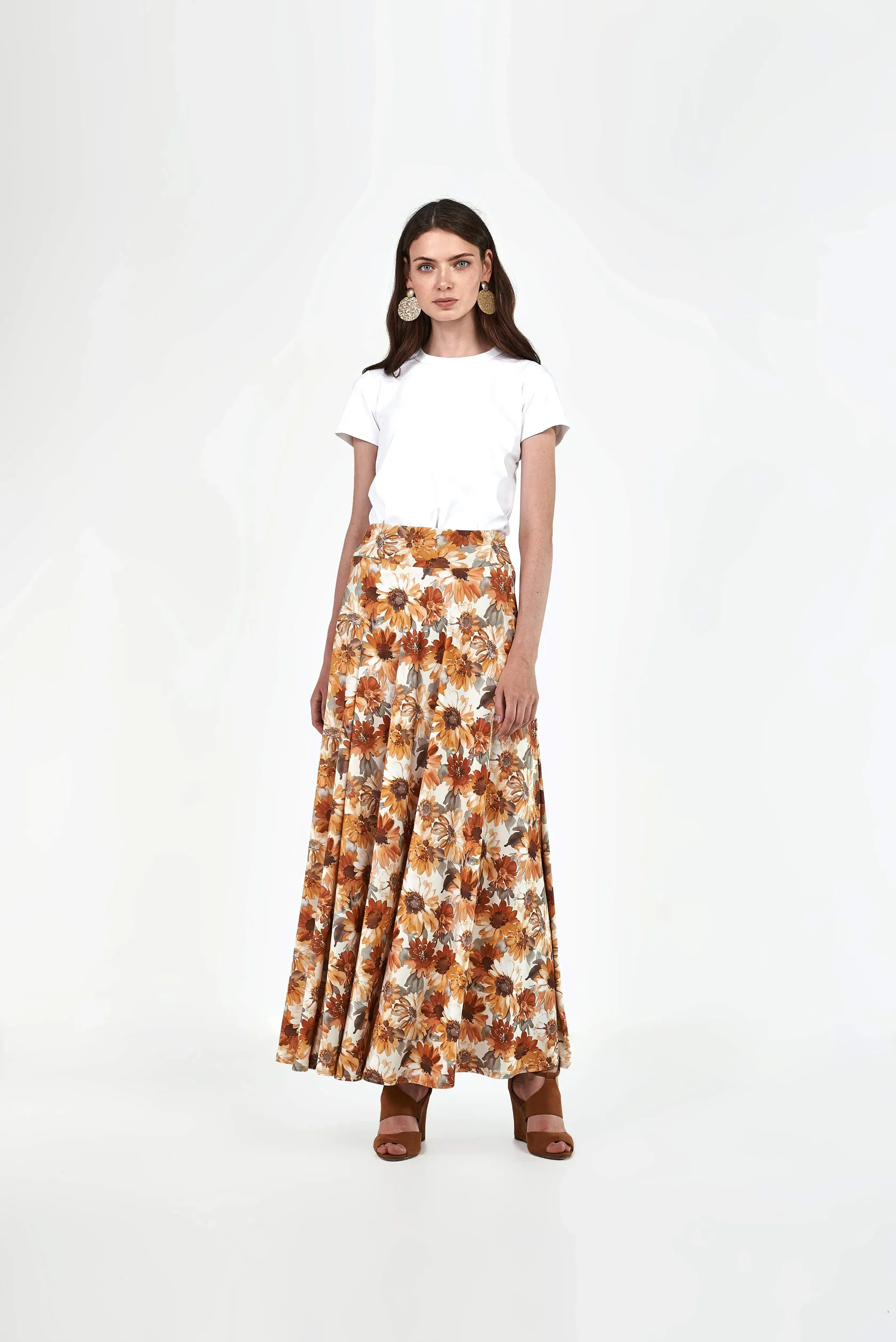 Каталожная съемка одежды на модели