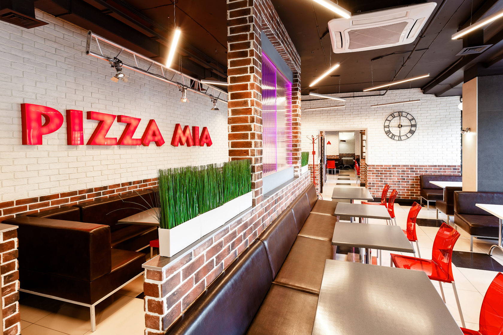 Адреса и время работы ресторанов Pizza Mia