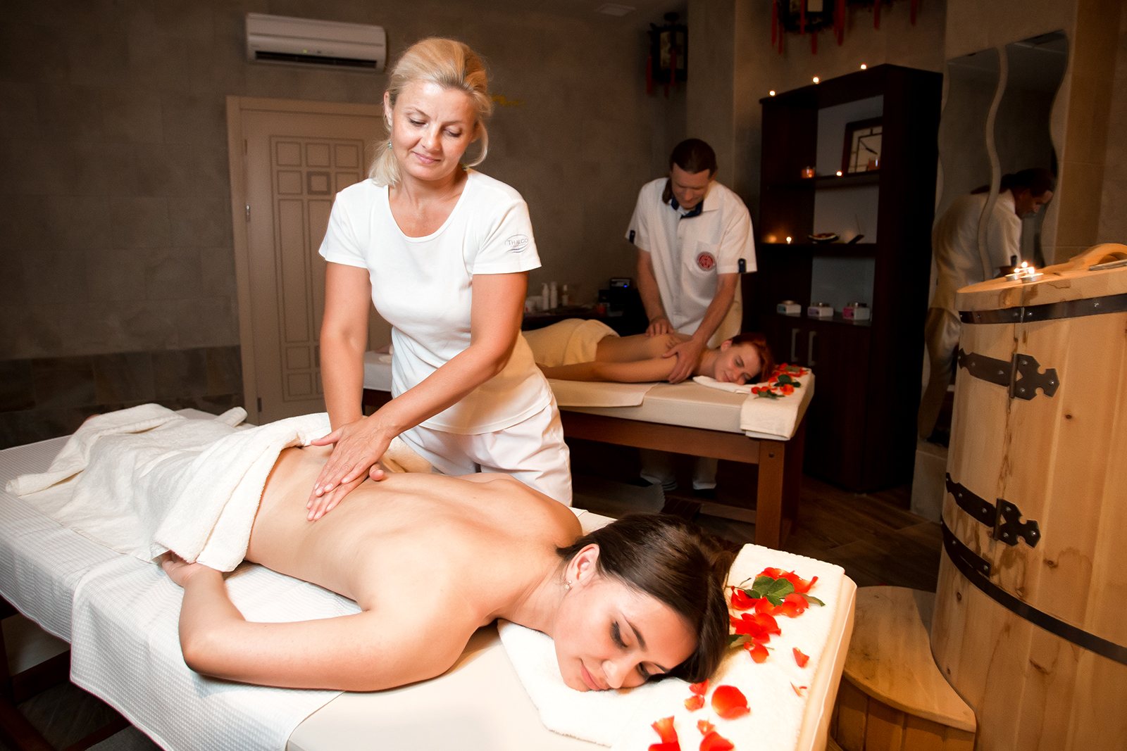 Massage Rooms Com Сулды