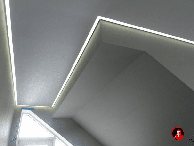 Особенности потолочного освещения спальни