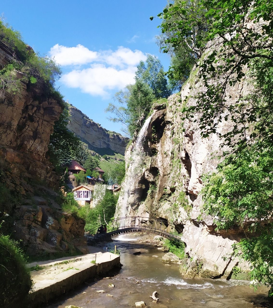 Карачаево-Черкессия медовые водопады