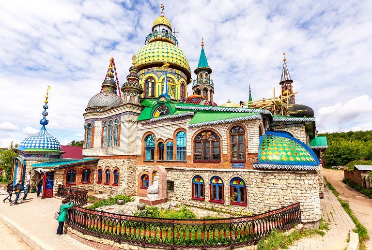 Храм всех религий в казани фото