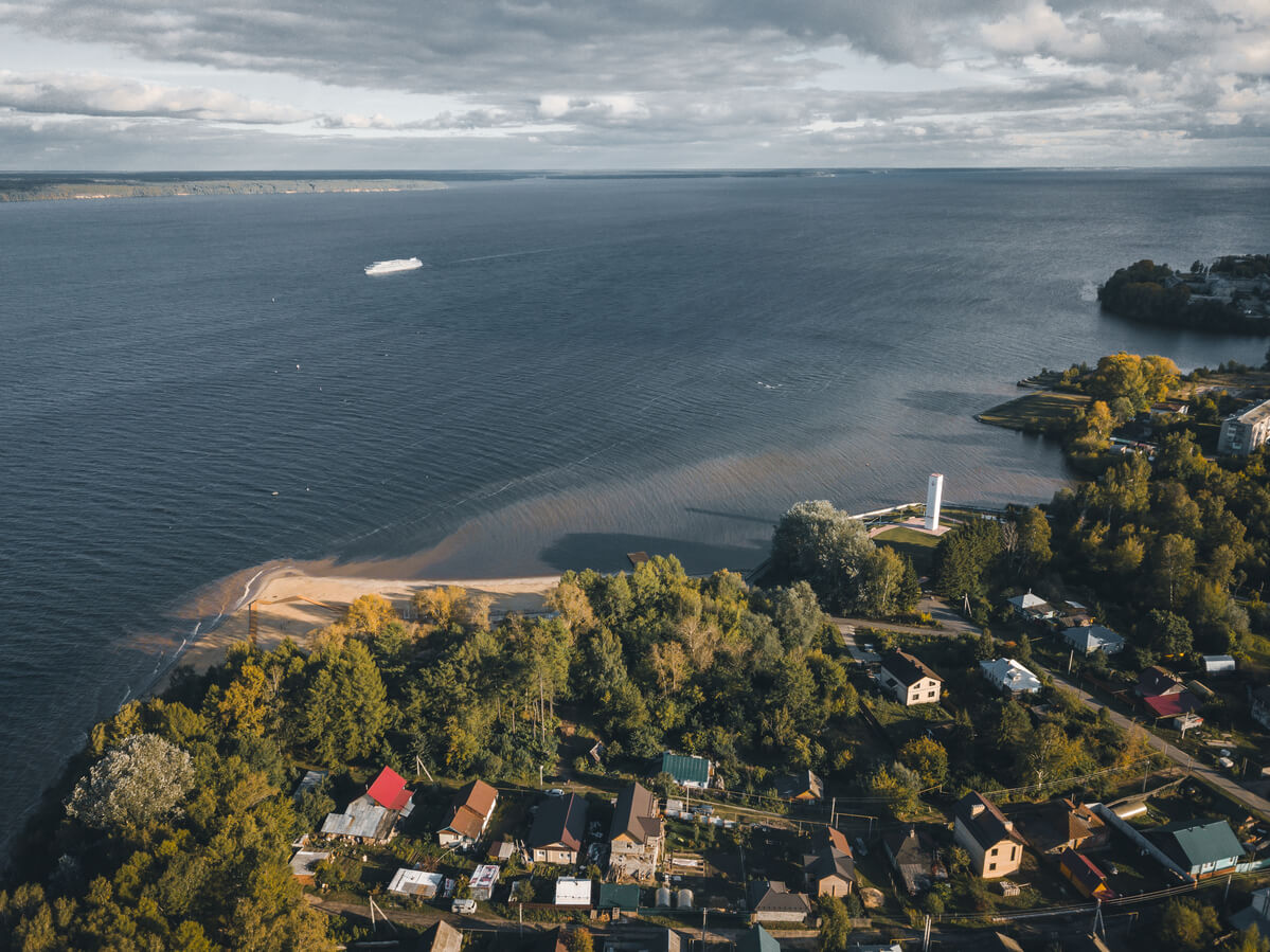 Серфлагерь на горьковском море. Водный туризм. Уводьстрой Иваново пляжи.