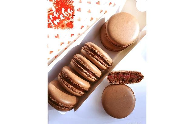 Работа: Ирина Николаева, курс «Macarons 2.0»
