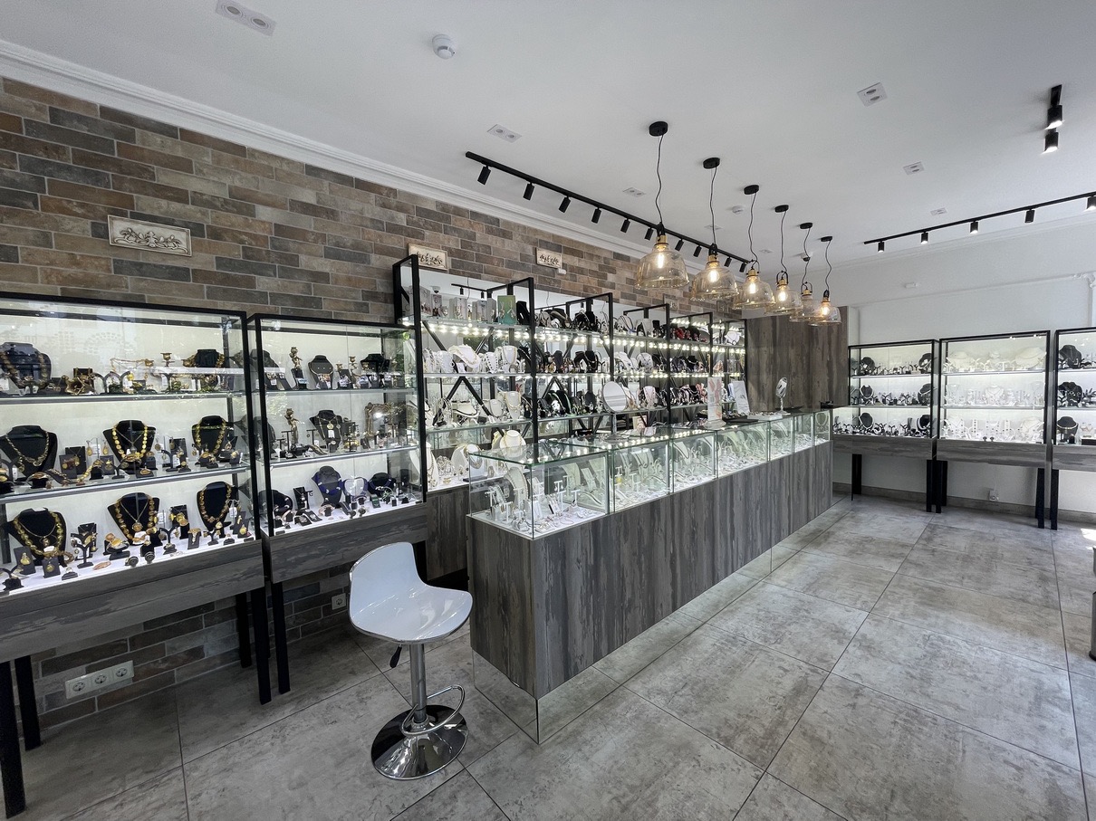 Услуги монтажа торгового оборудования в Калининграде