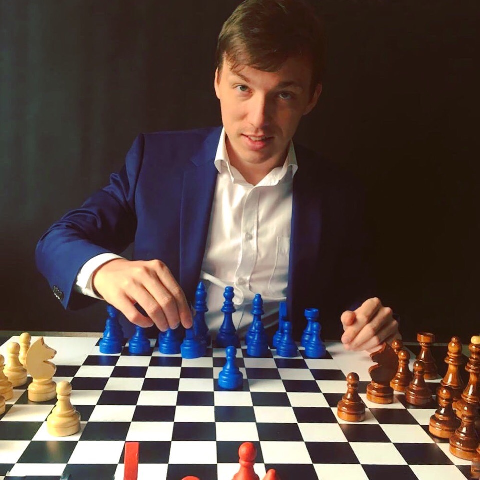 Шахматы на четверых. Контакты.